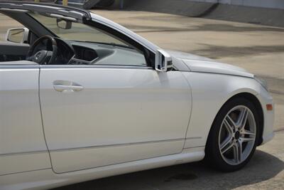 2013 Mercedes-Benz E 550 CABRIOLET TOP LOADED BEST COLOR COMBO   - Photo 18 - Stafford, TX 77477