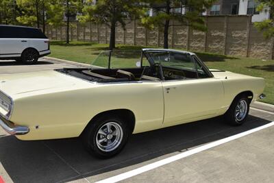 1967 Plymouth Barracuda   - Photo 14 - Stafford, TX 77477