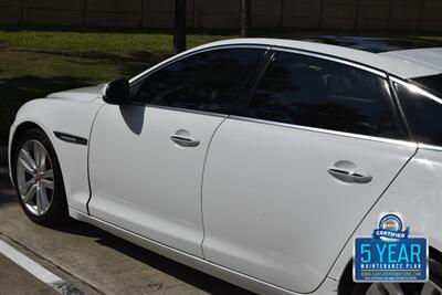 2015 Jaguar XJ L PORTFOLIO EDI NAV PANO ROOF BK/CAM FRESH TRADE   - Photo 17 - Stafford, TX 77477