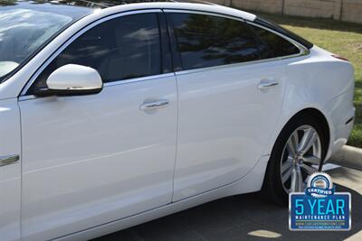 2015 Jaguar XJ L PORTFOLIO EDI NAV PANO ROOF BK/CAM FRESH TRADE   - Photo 9 - Stafford, TX 77477