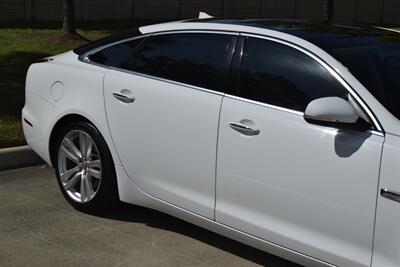 2015 Jaguar XJ L PORTFOLIO EDI NAV PANO ROOF BK/CAM FRESH TRADE   - Photo 8 - Stafford, TX 77477