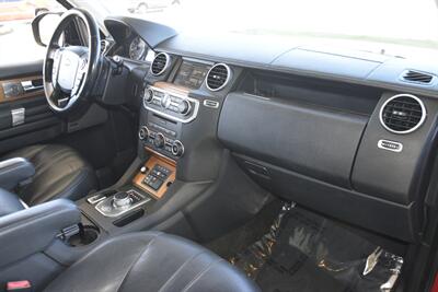 2016 Land Rover LR4 HSE LUX NAV BK/CAM HTD STS ROOF PREM WHLS   - Photo 29 - Stafford, TX 77477
