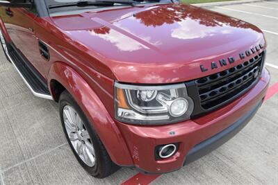 2016 Land Rover LR4 HSE LUX NAV BK/CAM HTD STS ROOF PREM WHLS   - Photo 11 - Stafford, TX 77477