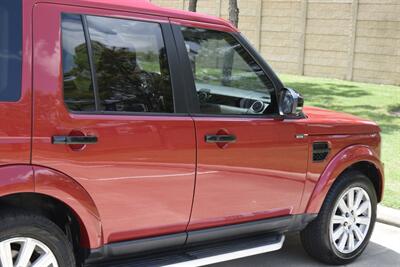 2016 Land Rover LR4 HSE LUX NAV BK/CAM HTD STS ROOF PREM WHLS   - Photo 18 - Stafford, TX 77477