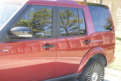 2016 Land Rover LR4 HSE LUX NAV BK/CAM HTD STS ROOF PREM WHLS   - Photo 9 - Stafford, TX 77477