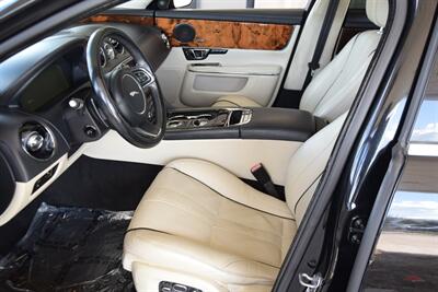 2014 Jaguar XJ L PORTFOLIO NAV BK/CAM HTD/AC STS FRESH TRADE   - Photo 30 - Stafford, TX 77477