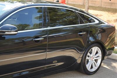 2014 Jaguar XJ L PORTFOLIO NAV BK/CAM HTD/AC STS FRESH TRADE   - Photo 9 - Stafford, TX 77477