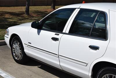 2010 Mercury Grand Marquis LS 56K ORIG LOW MILES LTHR INT FRESH TRADE NICE   - Photo 17 - Stafford, TX 77477