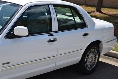 2010 Mercury Grand Marquis LS 56K ORIG LOW MILES LTHR INT FRESH TRADE NICE   - Photo 9 - Stafford, TX 77477
