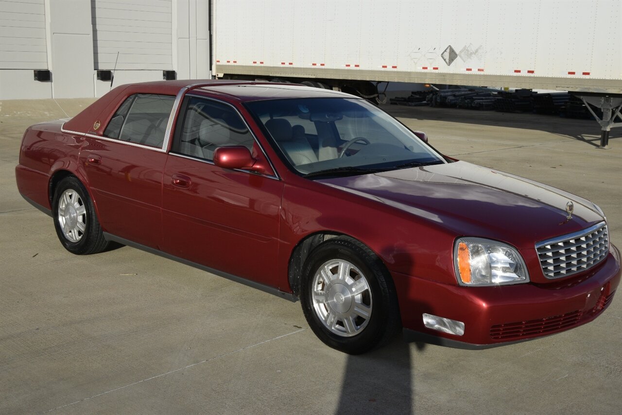 2003 Cadillac DeVille Base photo 4