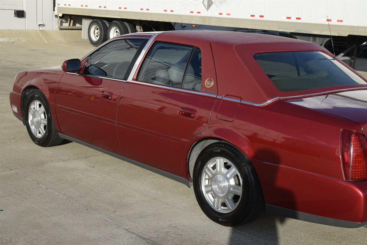 2003 Cadillac DeVille Base photo 15