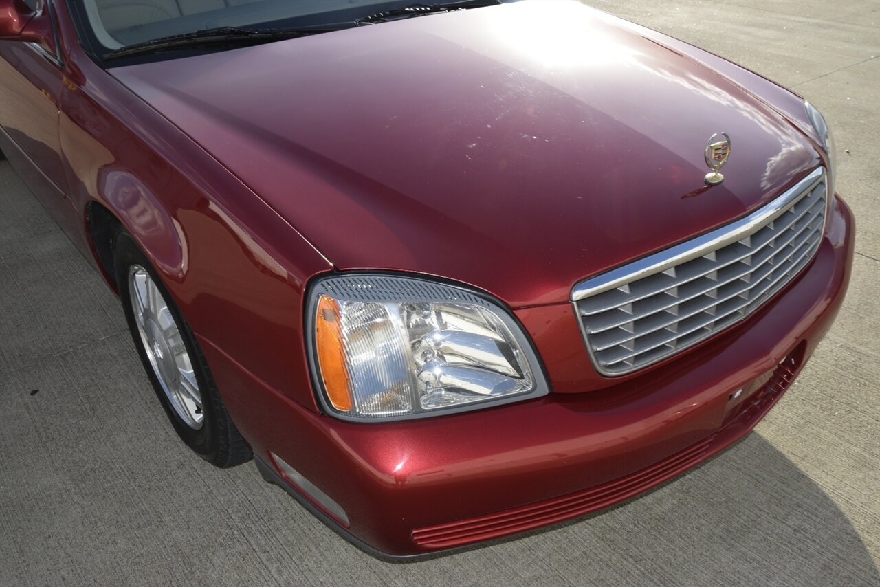 2003 Cadillac DeVille Base photo 11