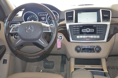 2013 Mercedes-Benz ML350 NAV BK/CAM HTD STS S/ROOF 62K MILES CLEAN   - Photo 29 - Stafford, TX 77477