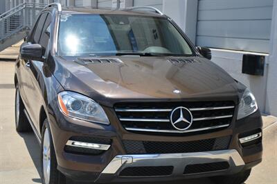 2013 Mercedes-Benz ML350 NAV BK/CAM HTD STS S/ROOF 62K MILES CLEAN   - Photo 13 - Stafford, TX 77477