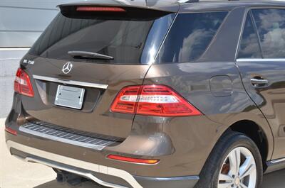 2013 Mercedes-Benz ML350 NAV BK/CAM HTD STS S/ROOF 62K MILES CLEAN   - Photo 22 - Stafford, TX 77477