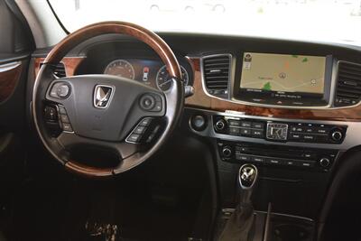 2015 Hyundai Equus ULTIMATE EDI NAV BK/CAM REAR DVD LOADED NEW TRADE   - Photo 24 - Stafford, TX 77477