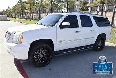 2009 GMC Yukon Denali XL NAV BK/CAM PREM WHLS HWY MILES CLEAN   - Photo 5 - Stafford, TX 77477