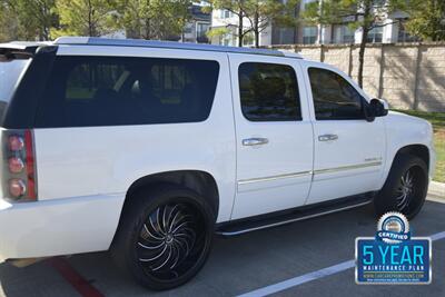 2009 GMC Yukon Denali XL NAV BK/CAM PREM WHLS HWY MILES CLEAN   - Photo 15 - Stafford, TX 77477