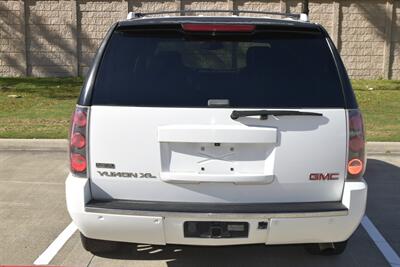 2009 GMC Yukon Denali XL NAV BK/CAM PREM WHLS HWY MILES CLEAN   - Photo 18 - Stafford, TX 77477