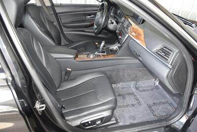 2013 BMW 328i xDrive   - Photo 34 - Stafford, TX 77477