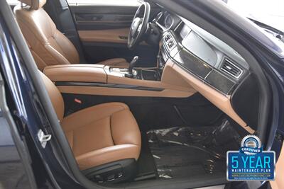 2015 BMW 750Li PREM/SPTS PKG NAV BK/CAM HWY MILES NEW TRADE   - Photo 31 - Stafford, TX 77477