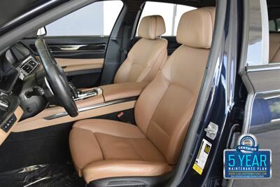 2015 BMW 750Li PREM/SPTS PKG NAV BK/CAM HWY MILES NEW TRADE   - Photo 32 - Stafford, TX 77477
