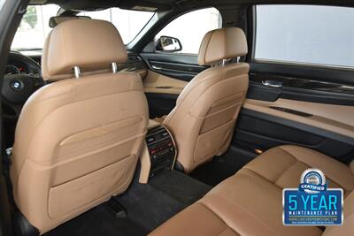 2015 BMW 750Li PREM/SPTS PKG NAV BK/CAM HWY MILES NEW TRADE   - Photo 34 - Stafford, TX 77477