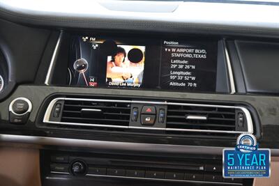 2015 BMW 750Li PREM/SPTS PKG NAV BK/CAM HWY MILES NEW TRADE   - Photo 27 - Stafford, TX 77477