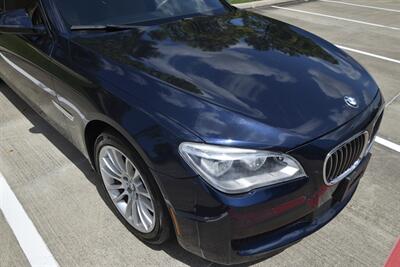 2015 BMW 750Li PREM/SPTS PKG NAV BK/CAM HWY MILES NEW TRADE   - Photo 11 - Stafford, TX 77477