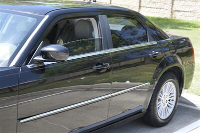 2008 Chrysler 300 Series Touring LTHR ALLOYS HWY MILES NEW TRADE IN   - Photo 9 - Stafford, TX 77477