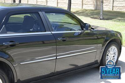 2008 Chrysler 300 Series Touring LTHR ALLOYS HWY MILES NEW TRADE IN   - Photo 18 - Stafford, TX 77477