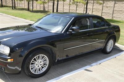 2008 Chrysler 300 Series Touring LTHR ALLOYS HWY MILES NEW TRADE IN   - Photo 7 - Stafford, TX 77477