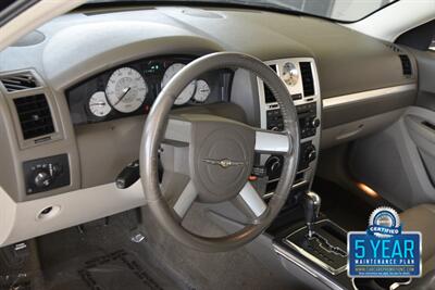 2008 Chrysler 300 Series Touring LTHR ALLOYS HWY MILES NEW TRADE IN   - Photo 28 - Stafford, TX 77477