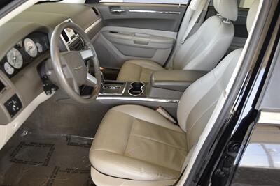 2008 Chrysler 300 Series Touring LTHR ALLOYS HWY MILES NEW TRADE IN   - Photo 30 - Stafford, TX 77477