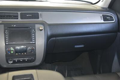 2010 Chevrolet Tahoe Z71 4X4   - Photo 26 - Stafford, TX 77477