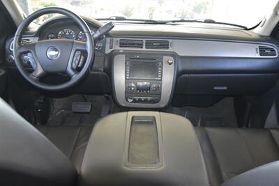 2010 Chevrolet Tahoe Z71 4X4   - Photo 27 - Stafford, TX 77477