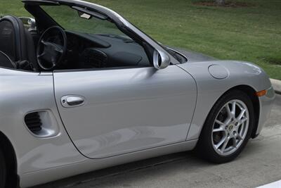 1997 Porsche Boxster 5SPD MANUAL w/HARD TOP HWY MILES FRESH TRADE   - Photo 24 - Stafford, TX 77477