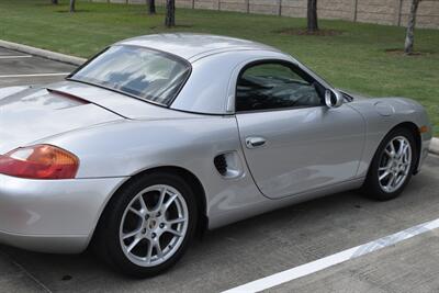 1997 Porsche Boxster 5SPD MANUAL w/HARD TOP HWY MILES FRESH TRADE   - Photo 18 - Stafford, TX 77477