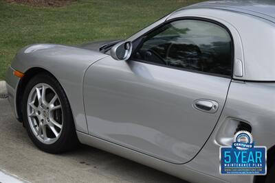 1997 Porsche Boxster 5SPD MANUAL w/HARD TOP HWY MILES FRESH TRADE   - Photo 17 - Stafford, TX 77477