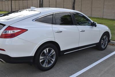 2013 Honda Crosstour EX-L V6 AWD LTHR ROOF HWY MILES FRESH TRADE IN   - Photo 16 - Stafford, TX 77477