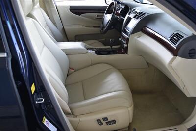 2011 Lexus LS 460 NAV ROOF HTD SEATS 48K MILES FRESH TRADE NICE   - Photo 35 - Stafford, TX 77477