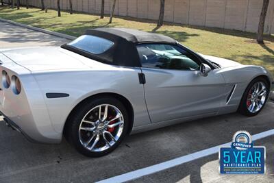 2005 Chevrolet Corvette CONVERTIBLE 6SPD MANUAL 57K LOW MILES NEW TRADE IN   - Photo 16 - Stafford, TX 77477