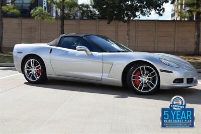2005 Chevrolet Corvette CONVERTIBLE 6SPD MANUAL 57K LOW MILES NEW TRADE IN   - Photo 22 - Stafford, TX 77477