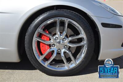 2005 Chevrolet Corvette CONVERTIBLE 6SPD MANUAL 57K LOW MILES NEW TRADE IN   - Photo 30 - Stafford, TX 77477