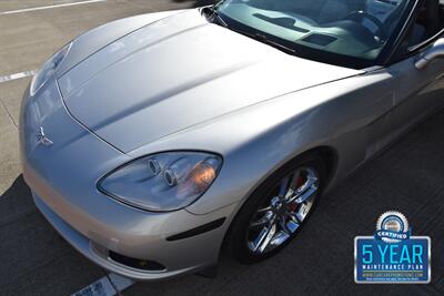 2005 Chevrolet Corvette CONVERTIBLE 6SPD MANUAL 57K LOW MILES NEW TRADE IN   - Photo 10 - Stafford, TX 77477