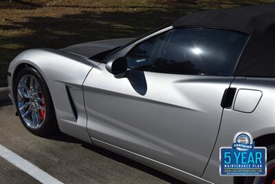 2005 Chevrolet Corvette CONVERTIBLE 6SPD MANUAL 57K LOW MILES NEW TRADE IN   - Photo 17 - Stafford, TX 77477
