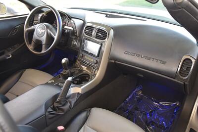 2005 Chevrolet Corvette CONVERTIBLE 6SPD MANUAL 57K LOW MILES NEW TRADE IN   - Photo 25 - Stafford, TX 77477
