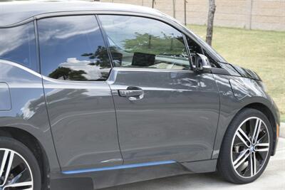 2015 BMW i3 GIGA w/EXTENDED RANGE ELECTRIC+GAS $53K MSRP   - Photo 21 - Stafford, TX 77477