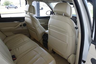 2014 BMW X5 xDrive50i NAV BK/CAM ROOF HTD SEATS FRESH TRADE   - Photo 35 - Stafford, TX 77477