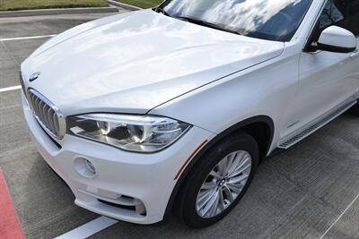 2014 BMW X5 xDrive50i NAV BK/CAM ROOF HTD SEATS FRESH TRADE   - Photo 10 - Stafford, TX 77477